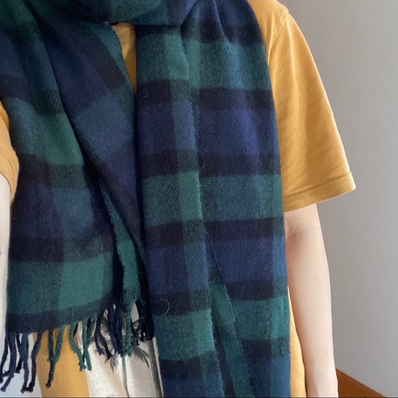 Checked scarf - Picture 4 of 5